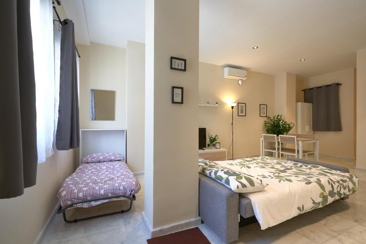 Apartamentos Tejares de Triana 16 A Sevilla Exterior foto